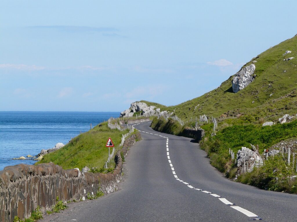 ireland, road, coast-2164662.jpg